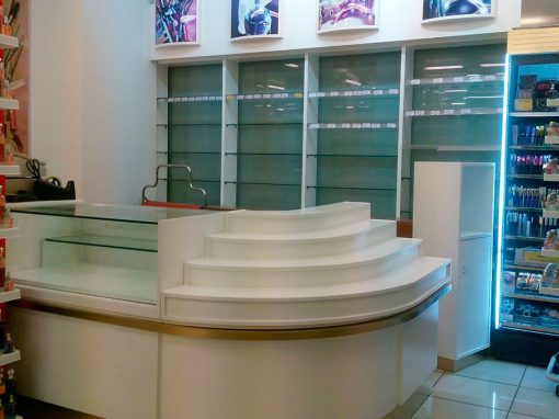 Lacado mostrador FROIZ (Pontevedra)